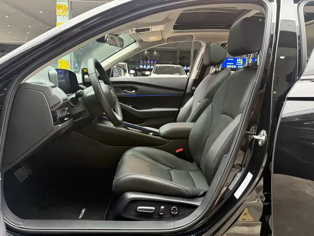 Honda Accord — фото 2