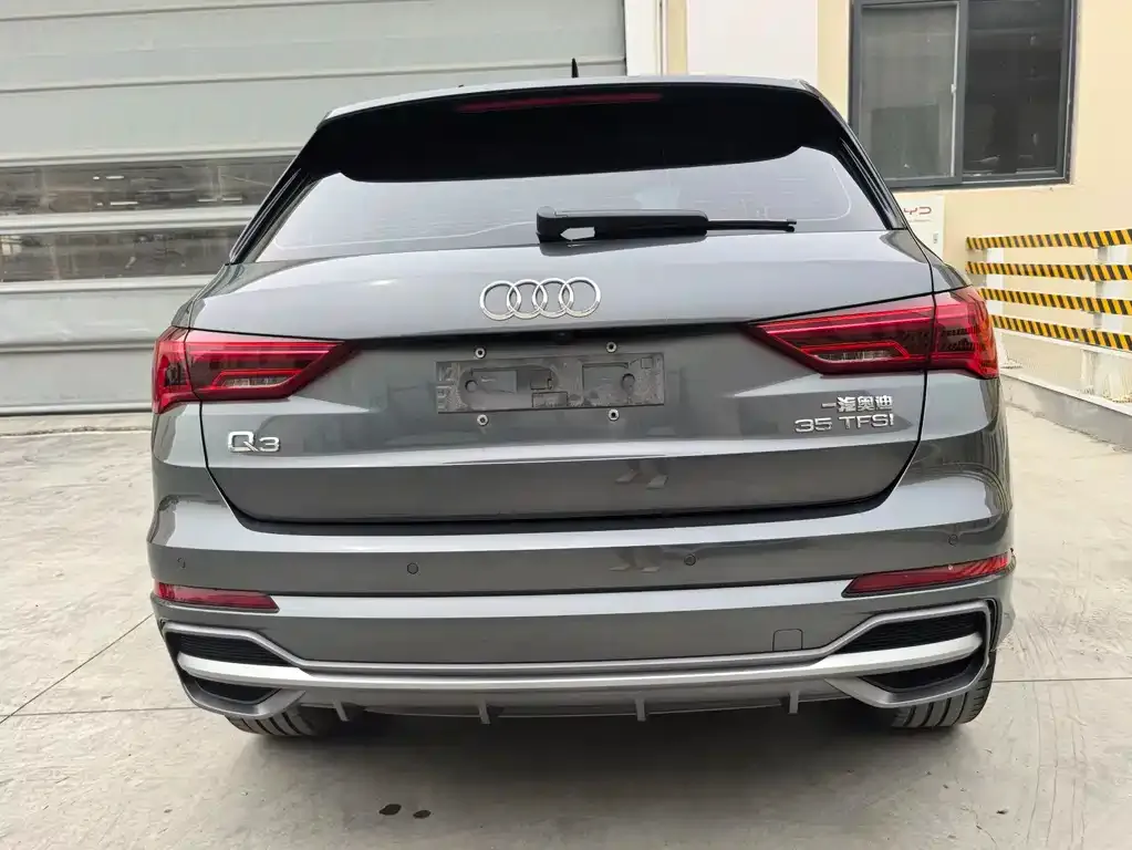 Audi Q3 — фото 2