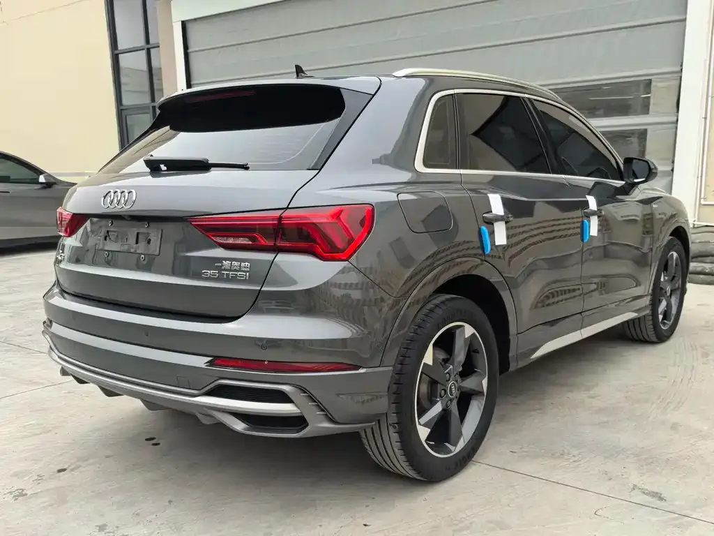Audi Q3 — фото 3