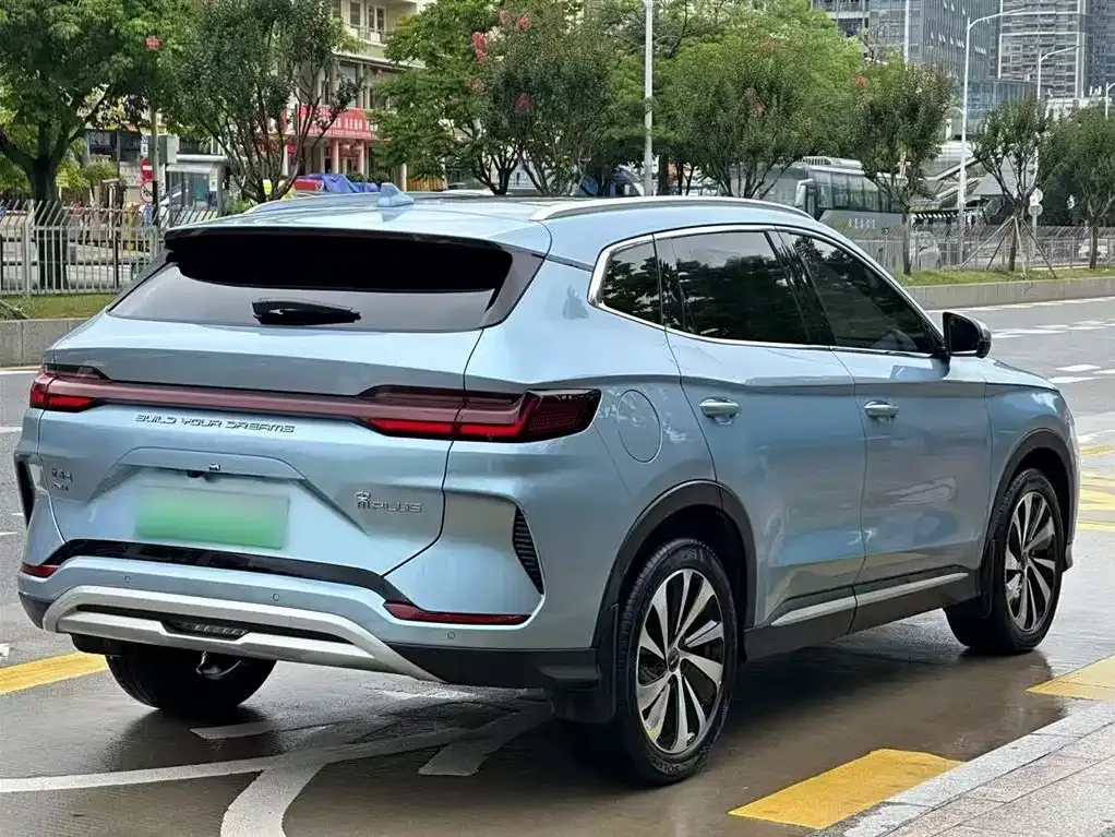 BYD PLUS New Energy — фото 6