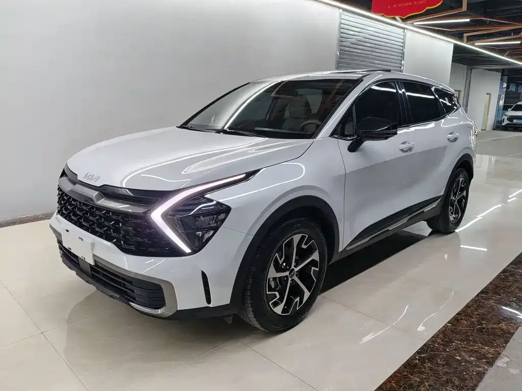 Kia Sportage — фото 1