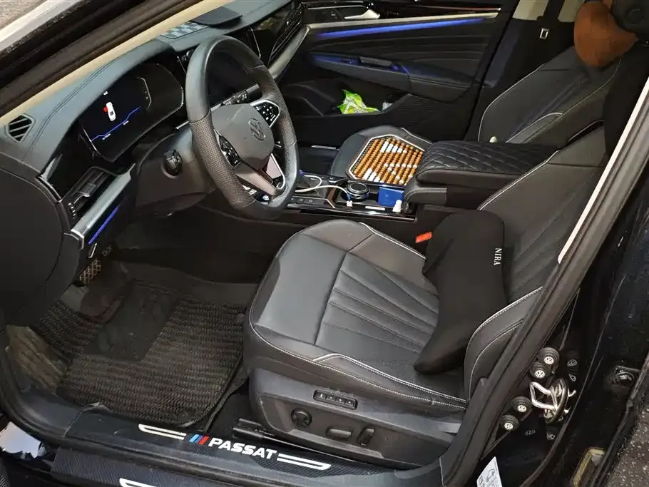 Volkswagen Passat — фото 10