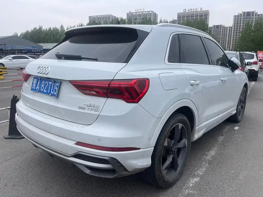 Audi Q3 2021 из CN, фото 8
