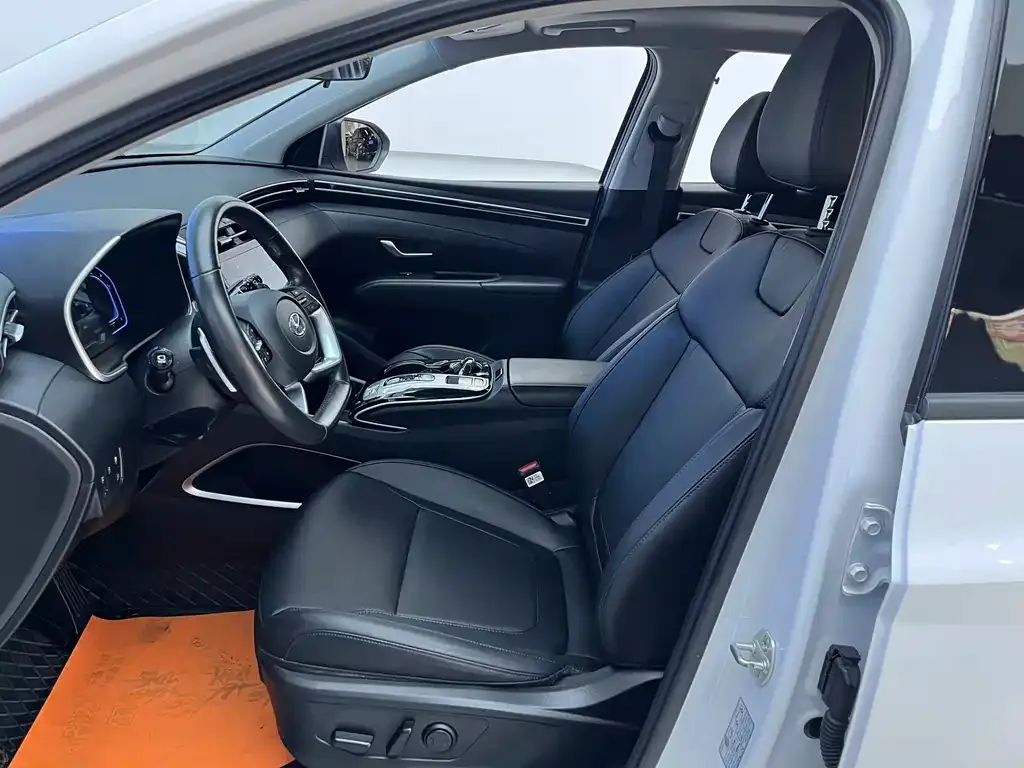 Hyundai Tucson — фото 6