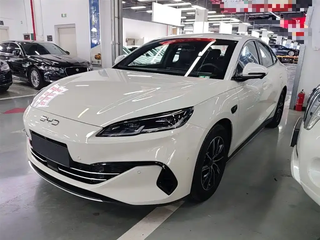 BYD Seal 06 — фото 10