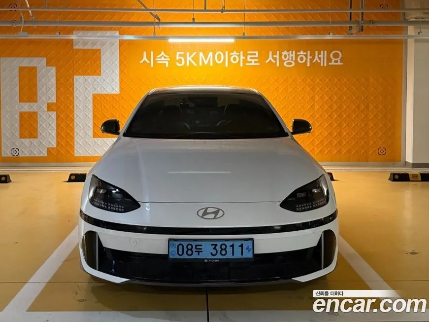 Hyundai Ioniq6 — фото 1