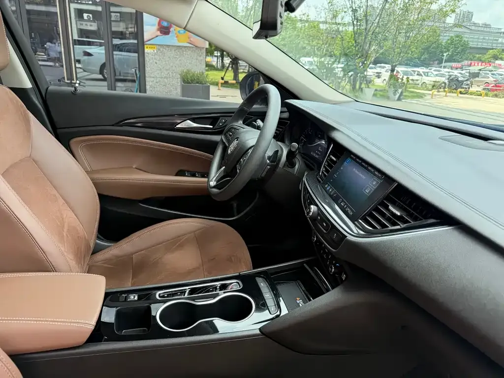 Buick Regal 2023 из CN, фото 8
