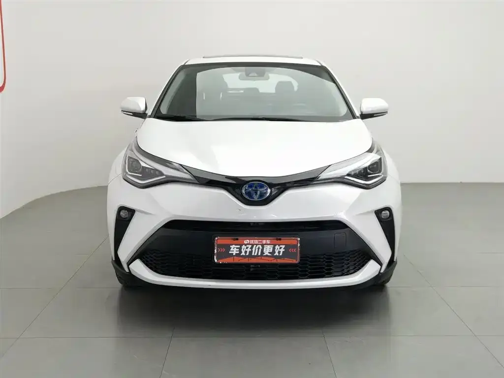 Toyota C-HR — фото 4