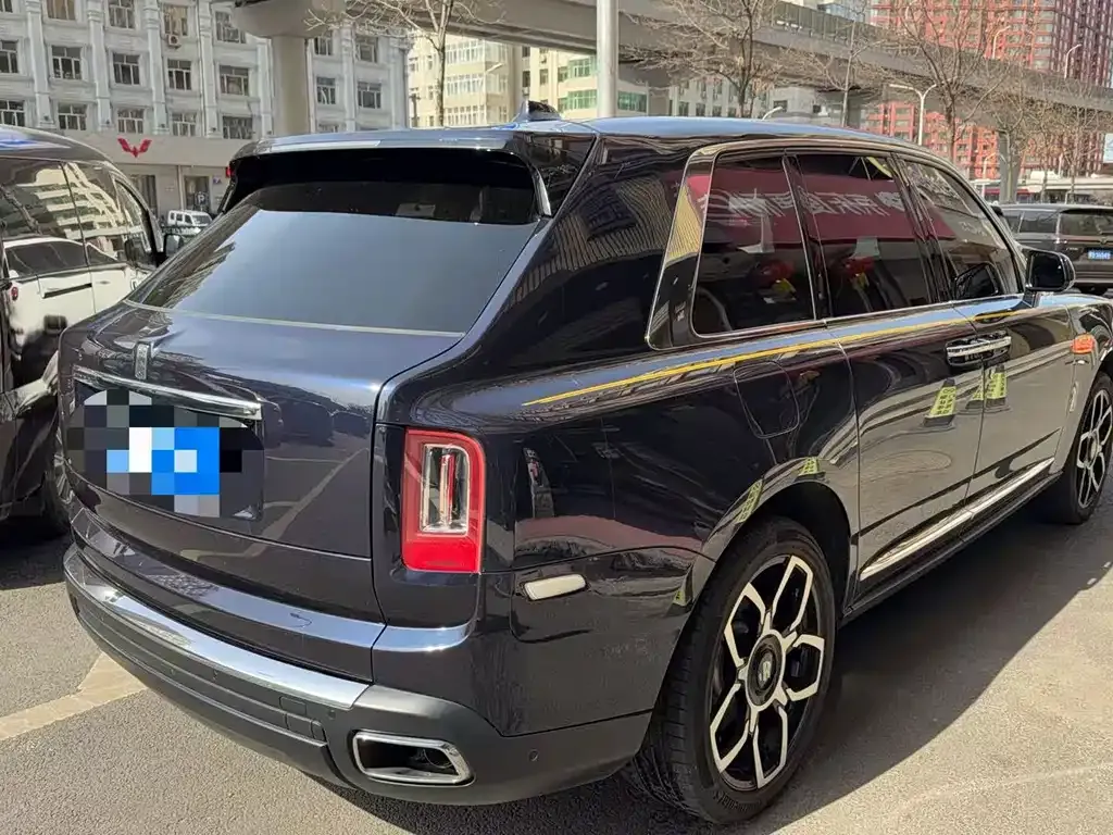 Rolls-Royce Cullinan 2021 из CN, фото 4