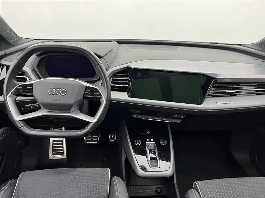 Audi Q5 e-tron 2023 из CN, фото 7