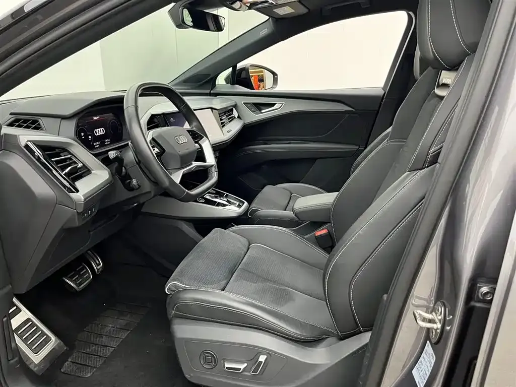 Audi Q5 e-tron 2023 из CN, фото 6