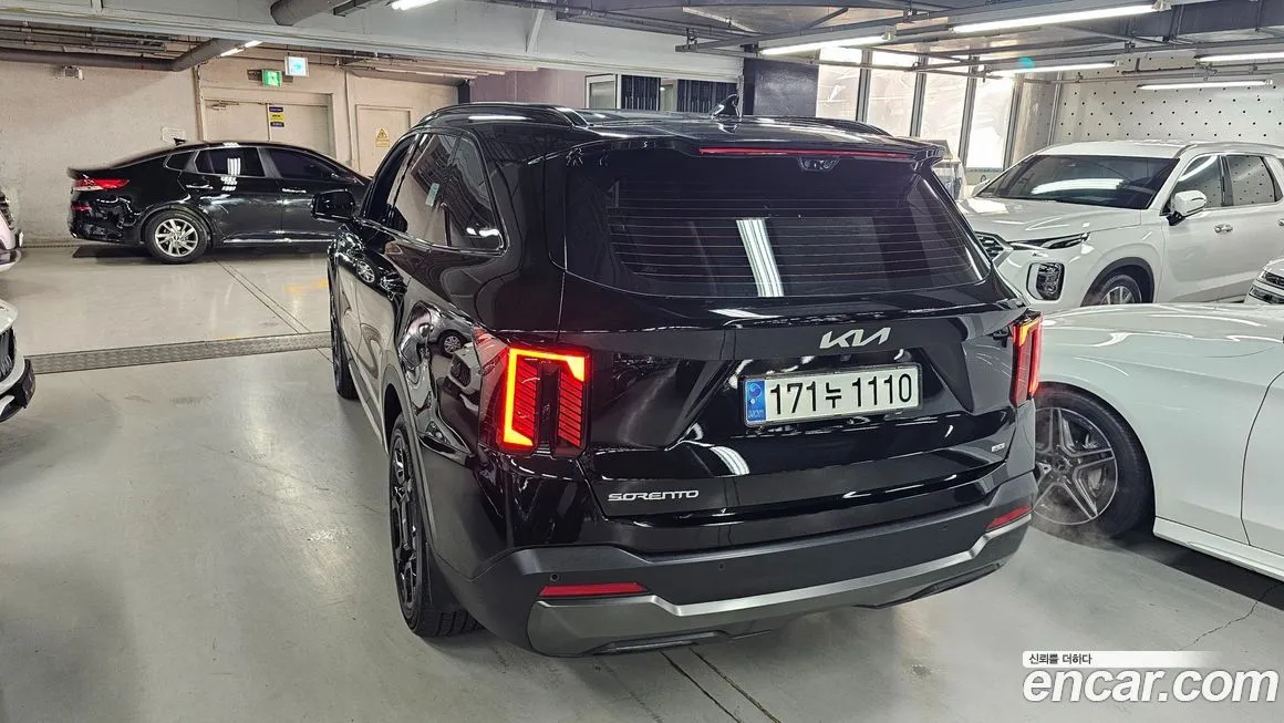 Kia Sorento — фото 9