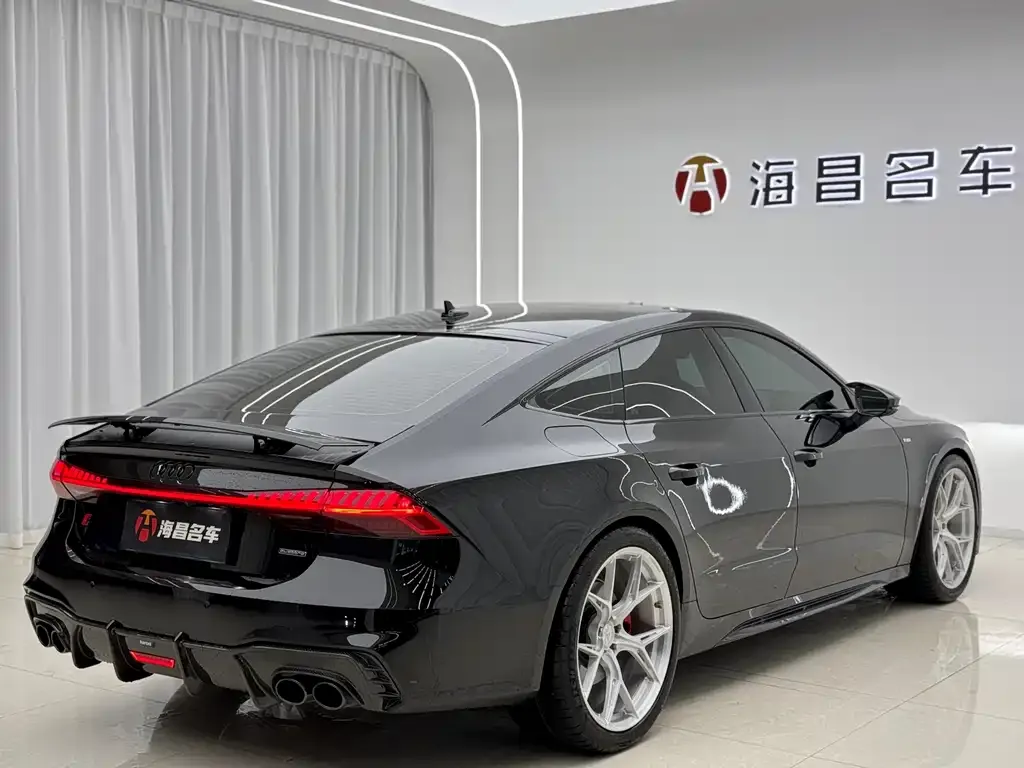 Audi A7 — фото 6