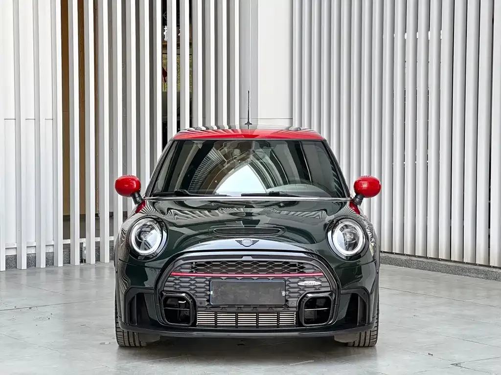 MINI JCW (John Cooper Works) — фото 7