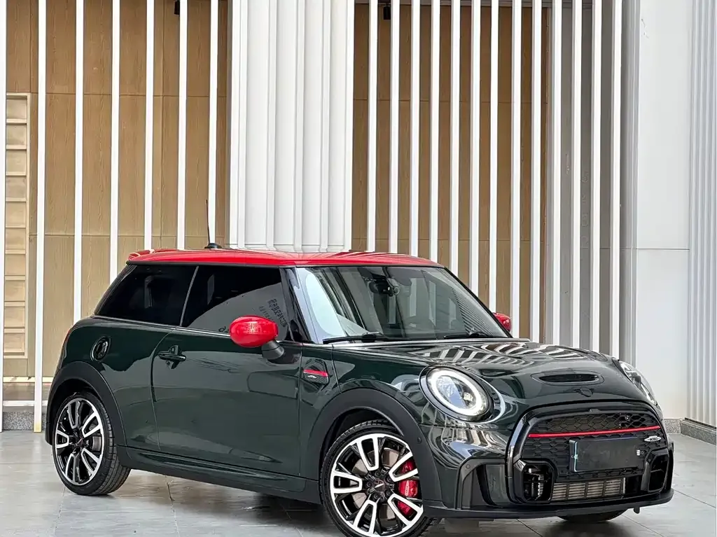 MINI JCW (John Cooper Works) — фото 6