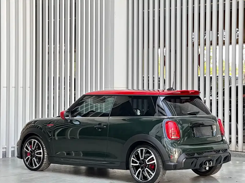 MINI JCW (John Cooper Works) — фото 9