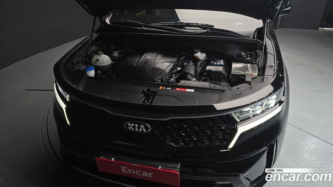 Kia Sorento — фото 6