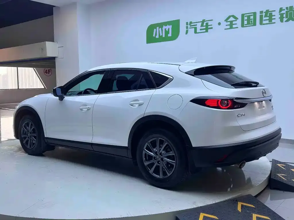 Mazda CX-4 — фото 7