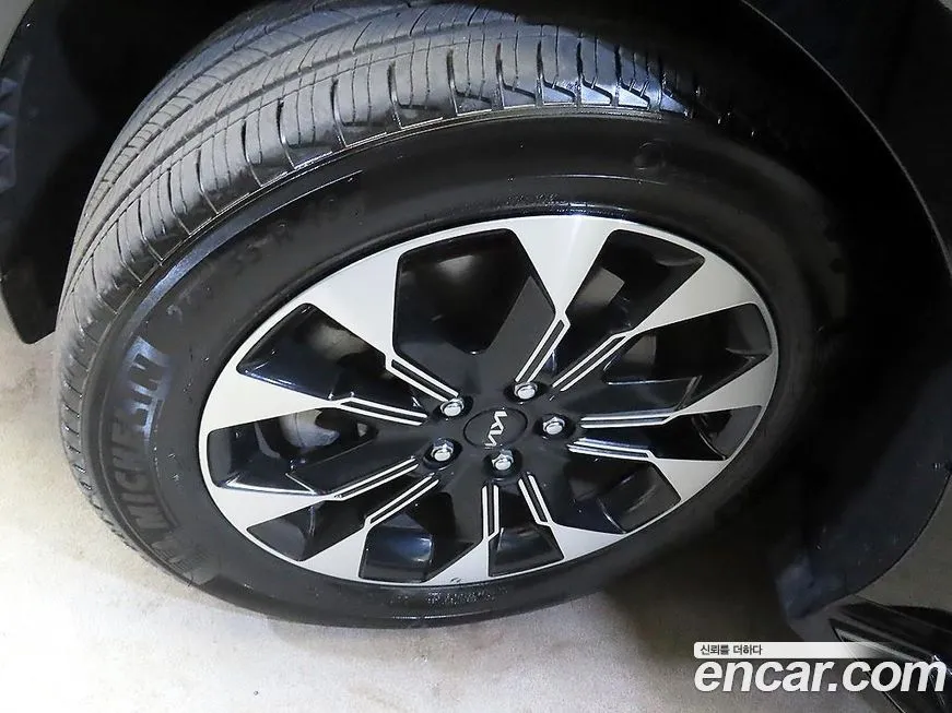 Kia Carnival 2023 из KR, фото 8