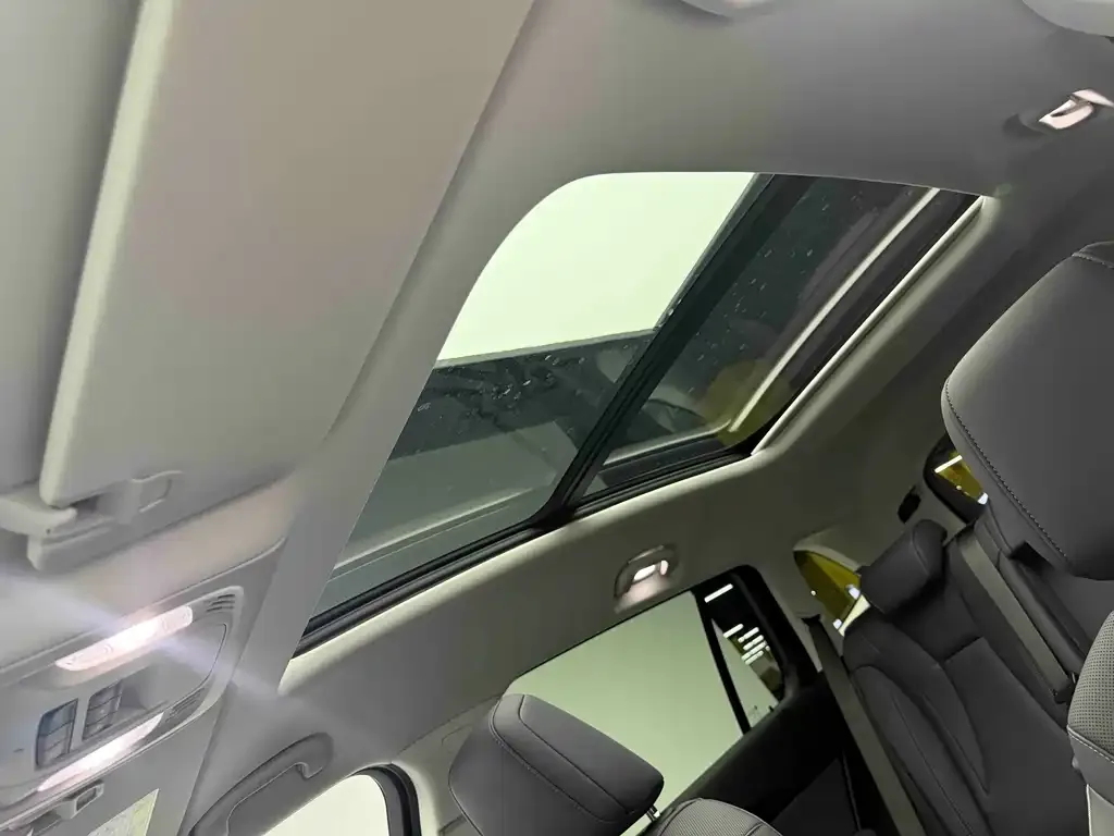 Buick Envision Plus — фото 3