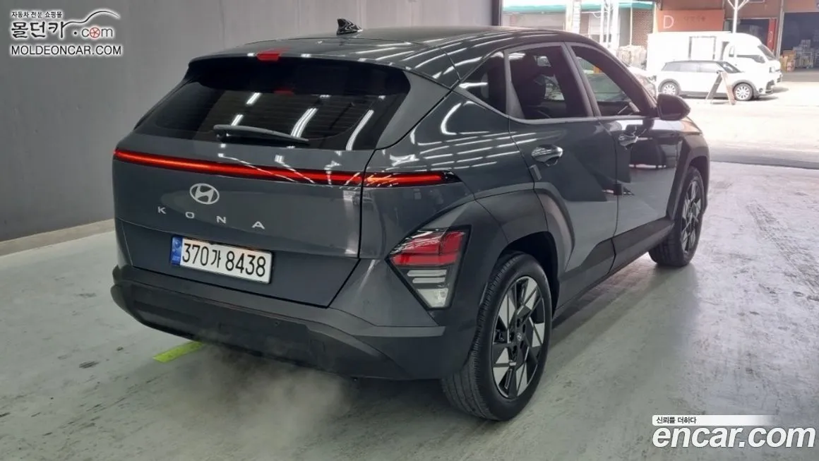 Hyundai Kona — фото 8