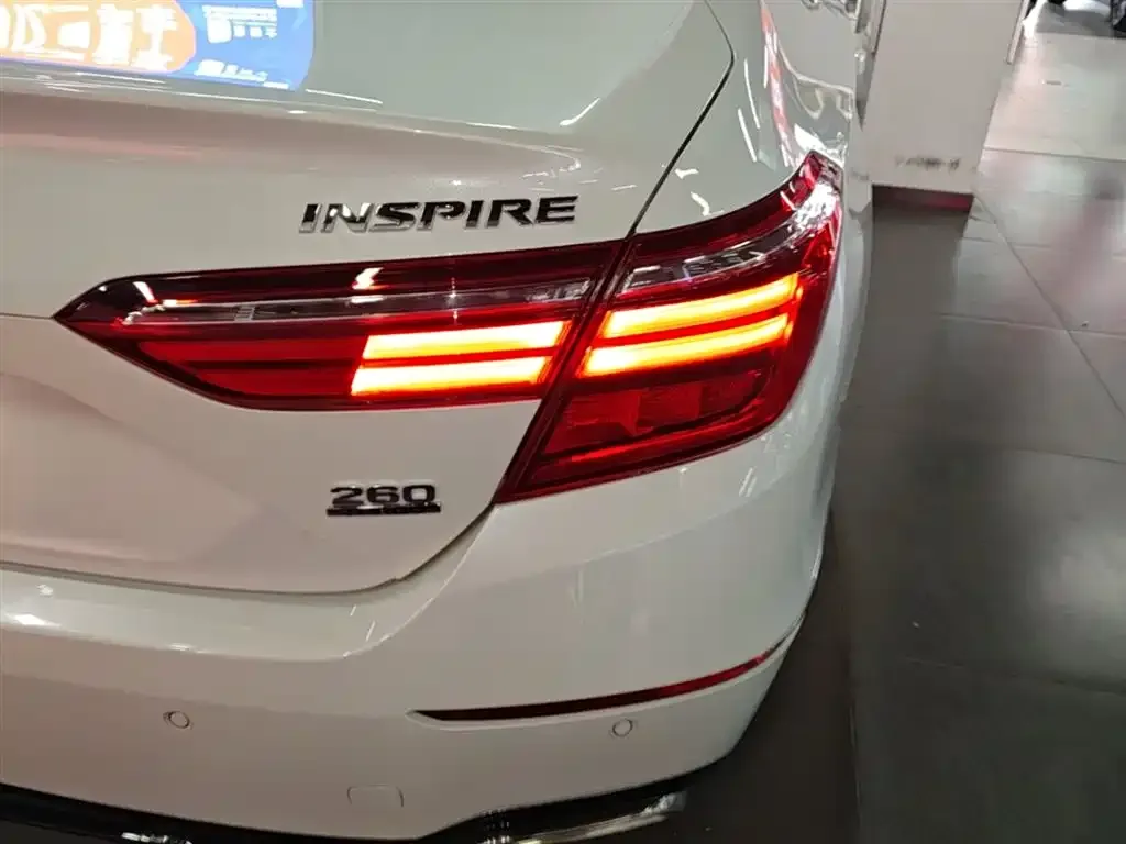 Honda Inspire — фото 4