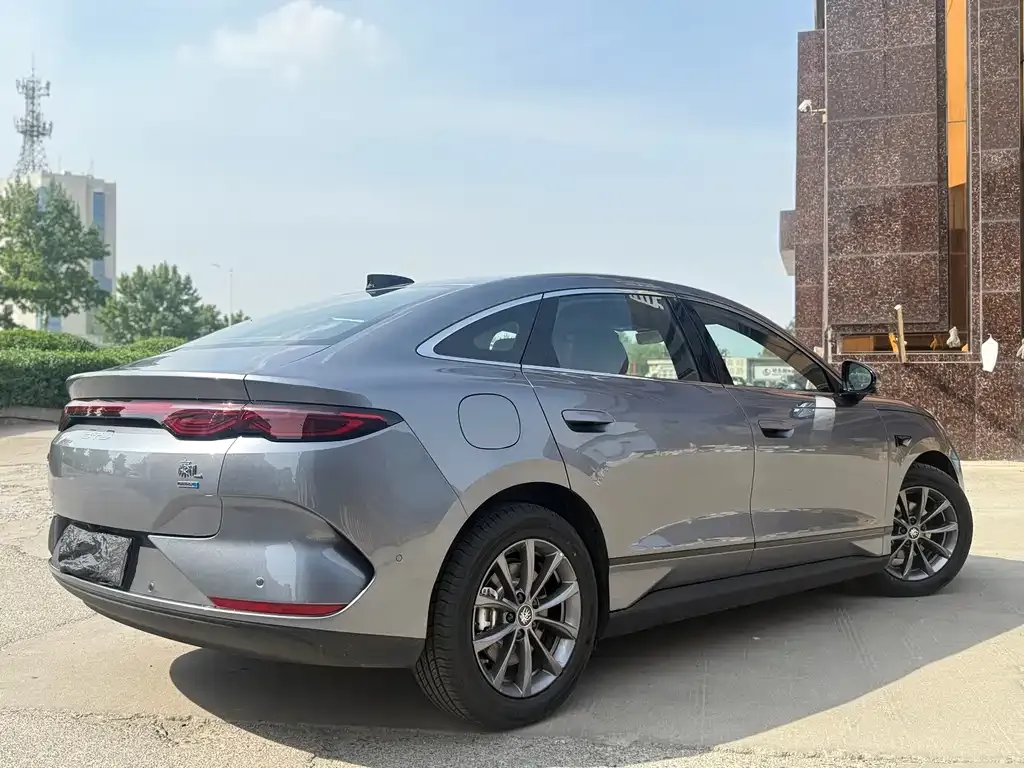 BYD Qin L 2026 из CN, фото 3