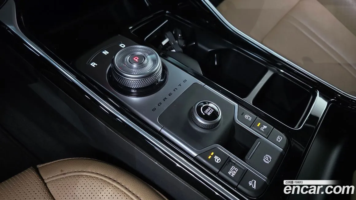 Kia Sorento — фото 9
