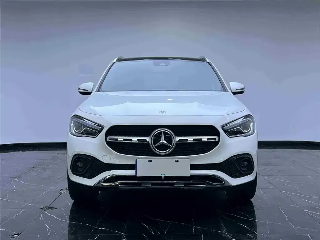 Mercedes-Benz GLA — фото 9
