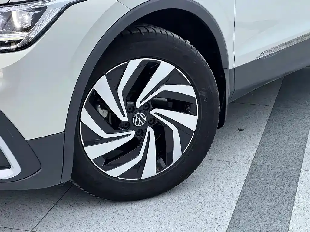 Volkswagen Tiguan L 2022 из CN, фото 7