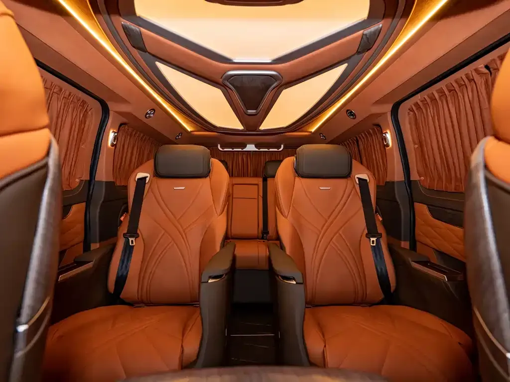Ford Tourneo 2024 из CN, фото 6