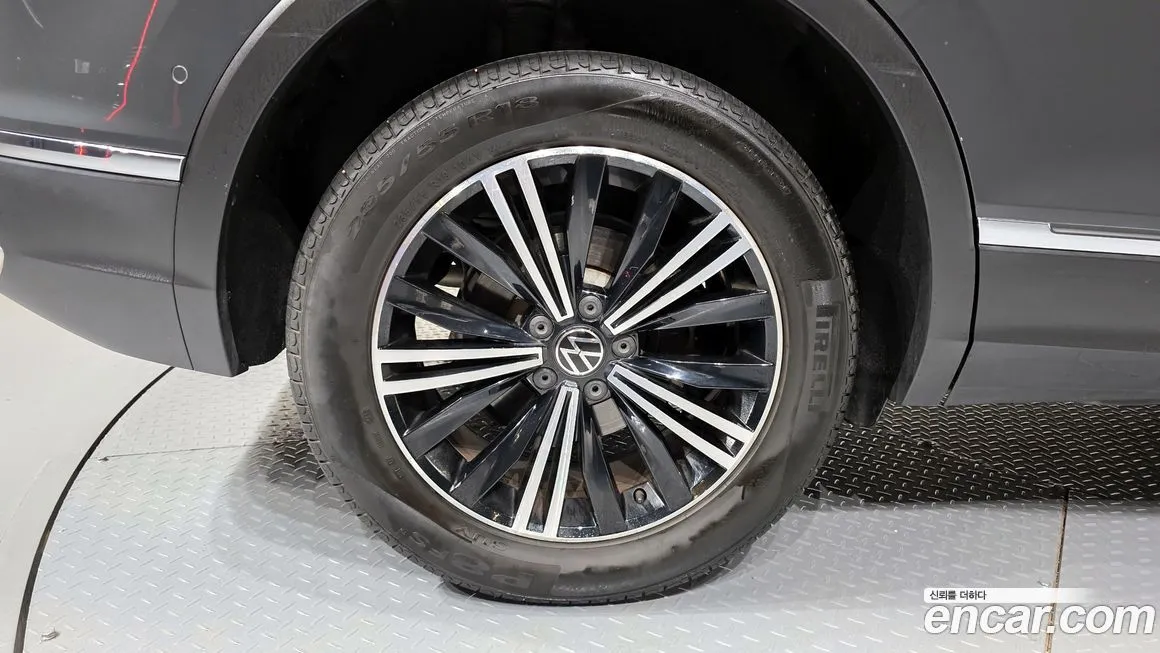 Volkswagen Tiguan 2021 из KR, фото 7