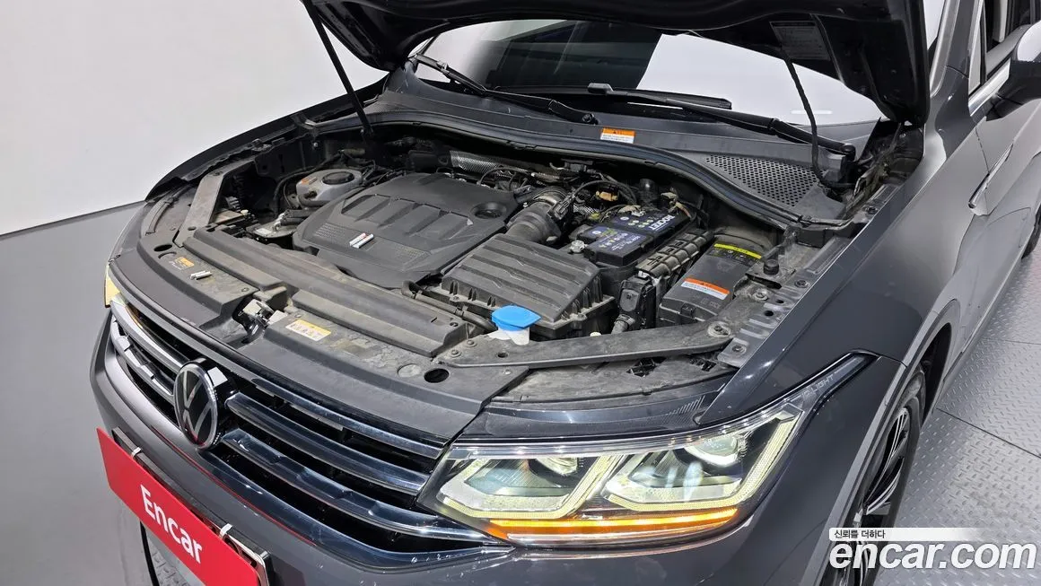 Volkswagen Tiguan 2021 из KR, фото 10