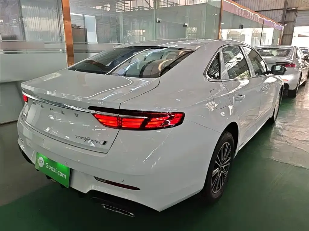 Geely Xingrui — фото 9