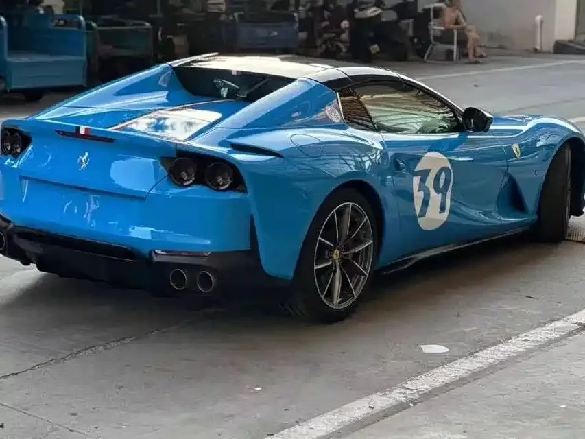 Ferrari 812 2023 из CN, фото 3