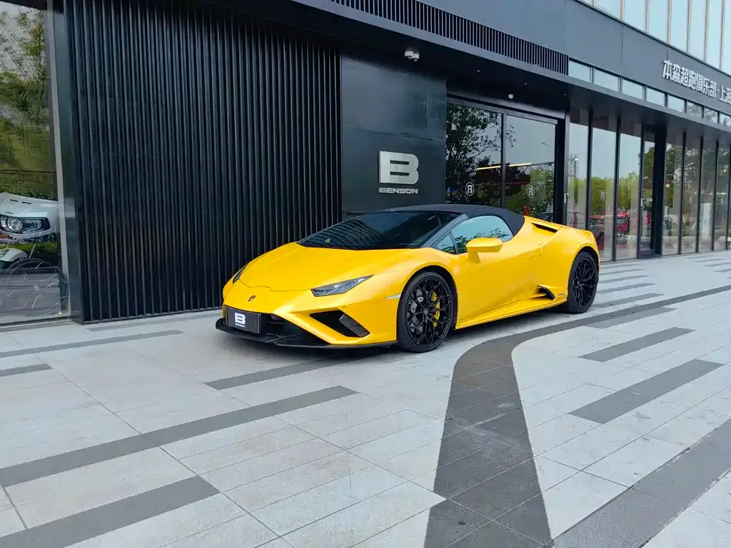 Lamborghini Huracan — фото 1