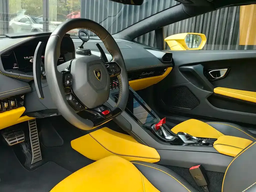 Lamborghini Huracan — фото 8