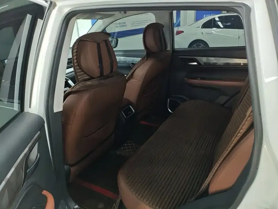 Geely Vision X6 2022 из CN, фото 3