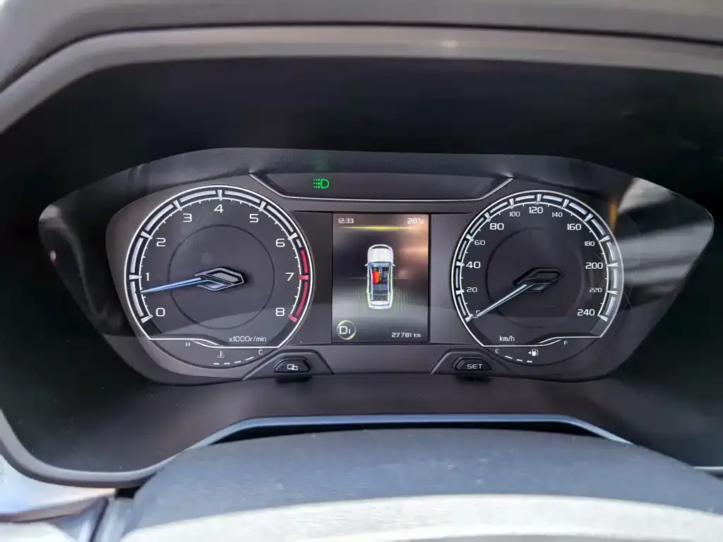 Geely Vision X6 2022 из CN, фото 4