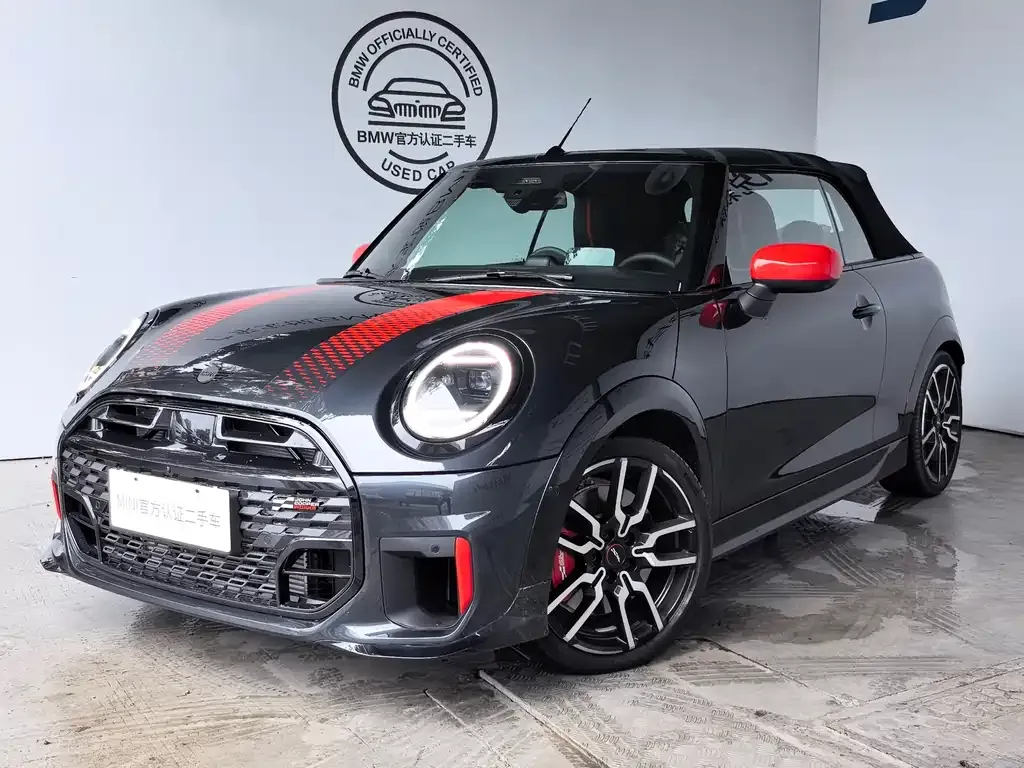 MINI JCW (John Cooper Works) — фото 1