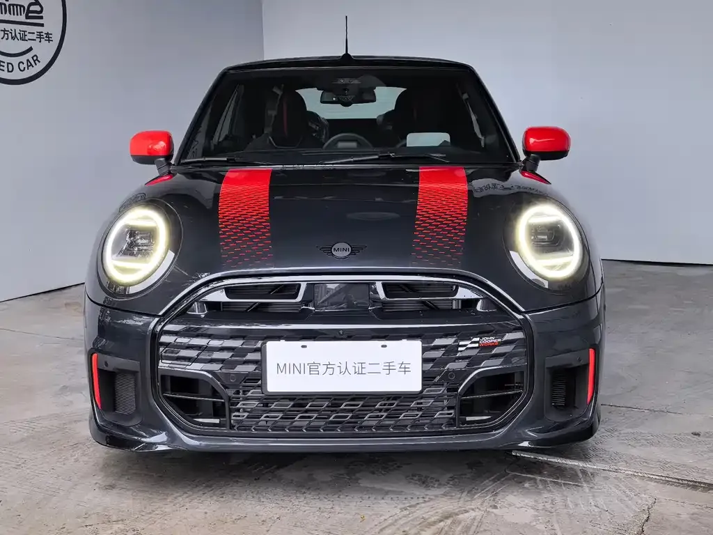 MINI JCW (John Cooper Works) — фото 2