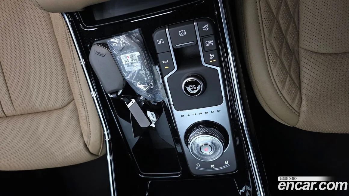 Kia Sorento — фото 10