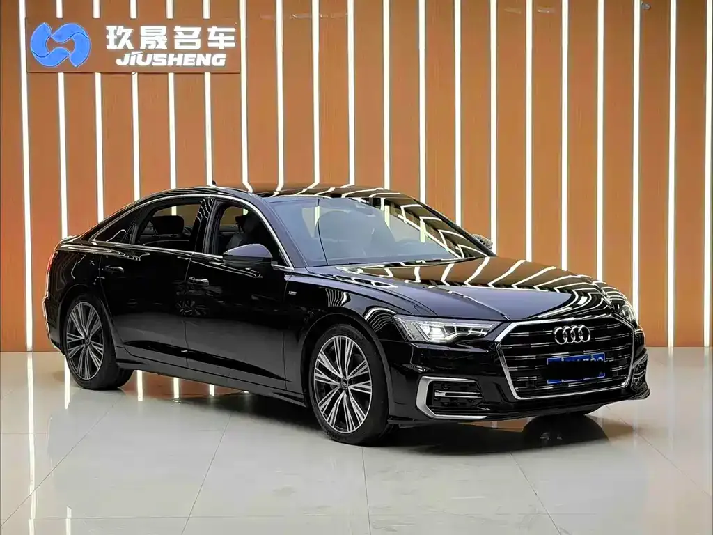 Audi A6L — фото 10