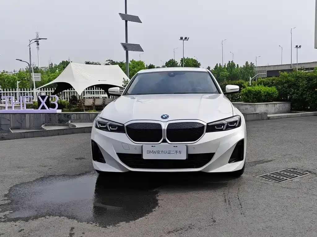 BMW i3 — фото 10