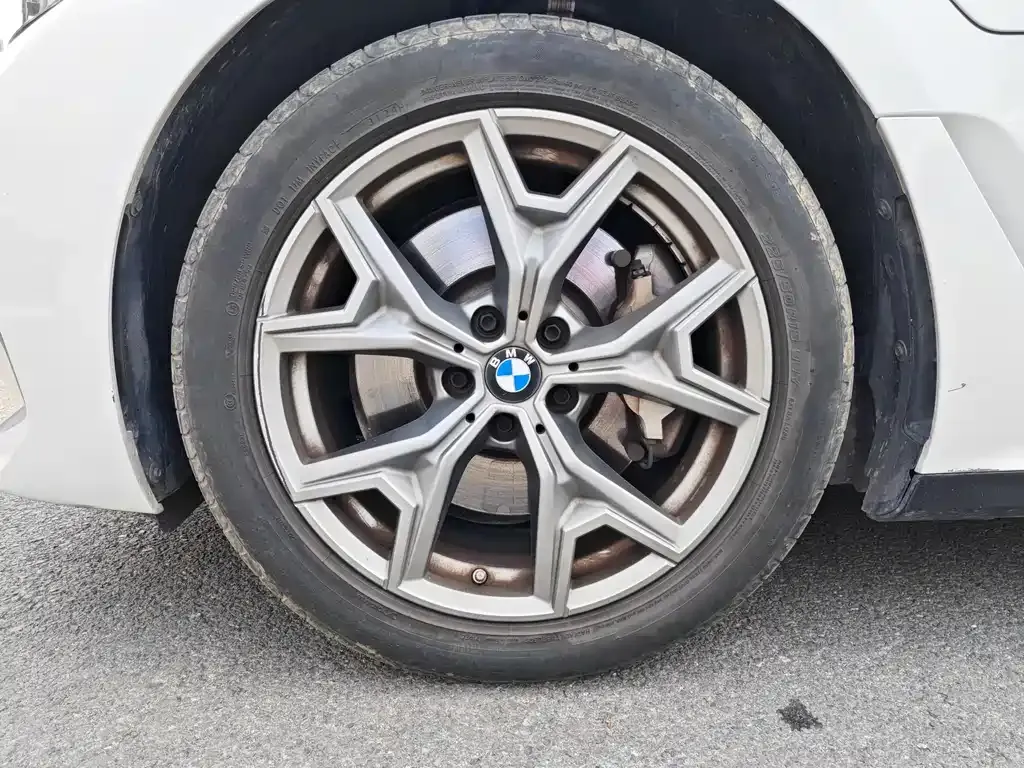 BMW i3 — фото 8