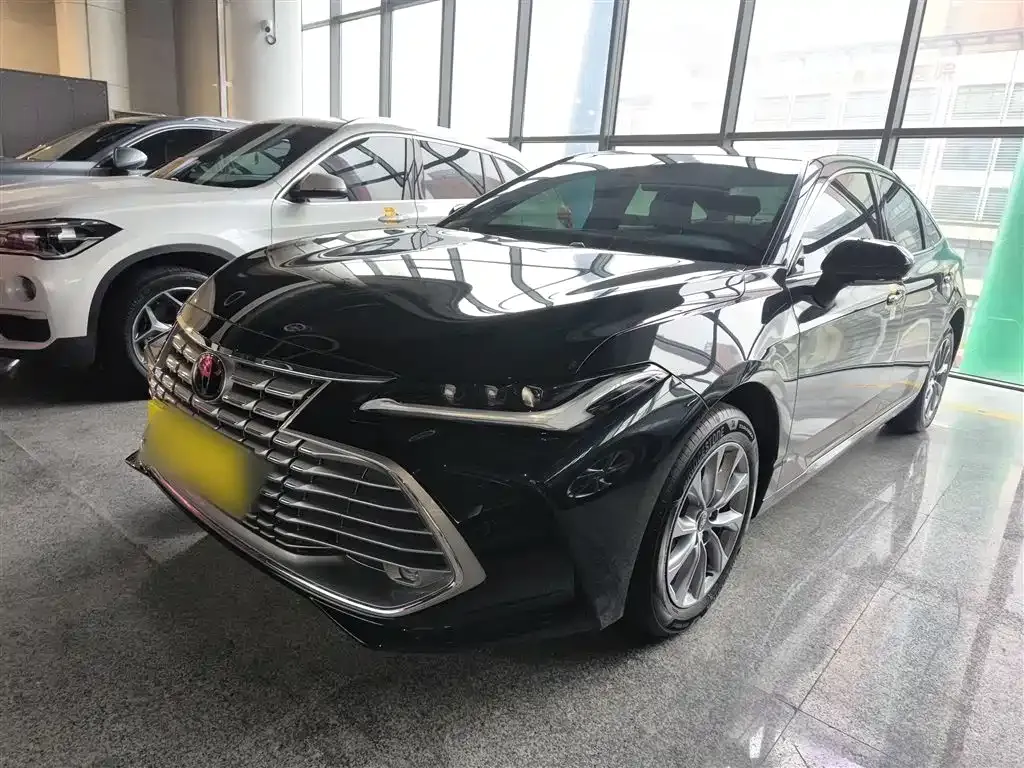 Toyota Avalon — фото 10