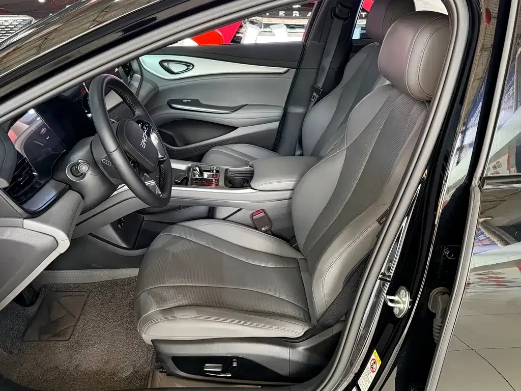 BYD Seal 07 DM-i 2025 из CN, фото 6