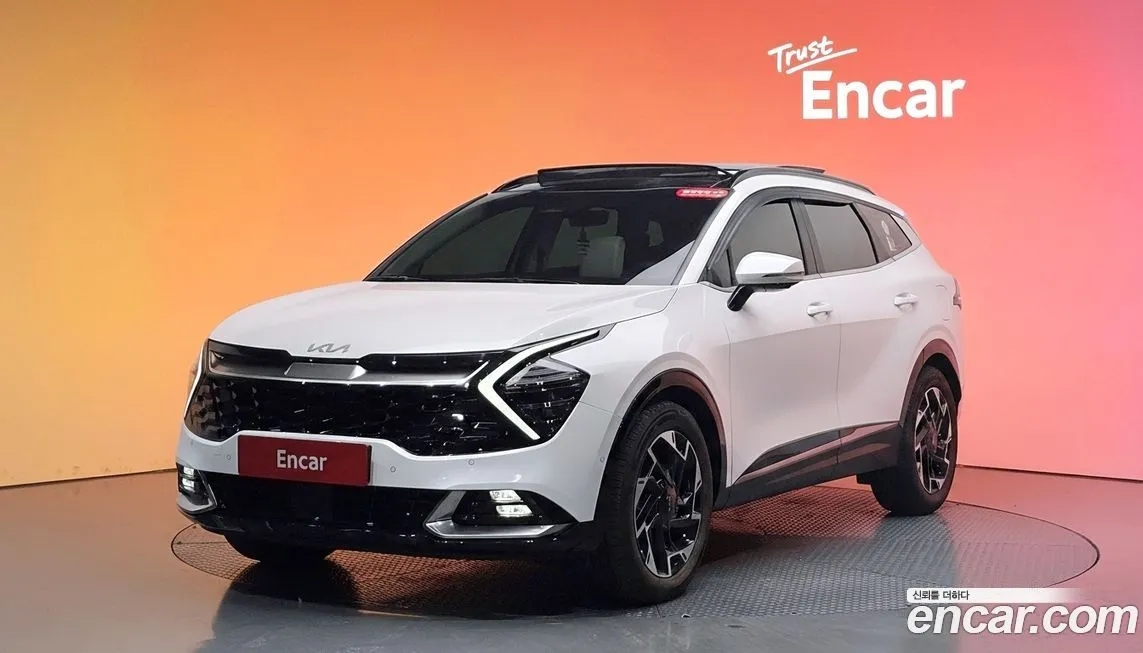 Kia Sportage — фото 1