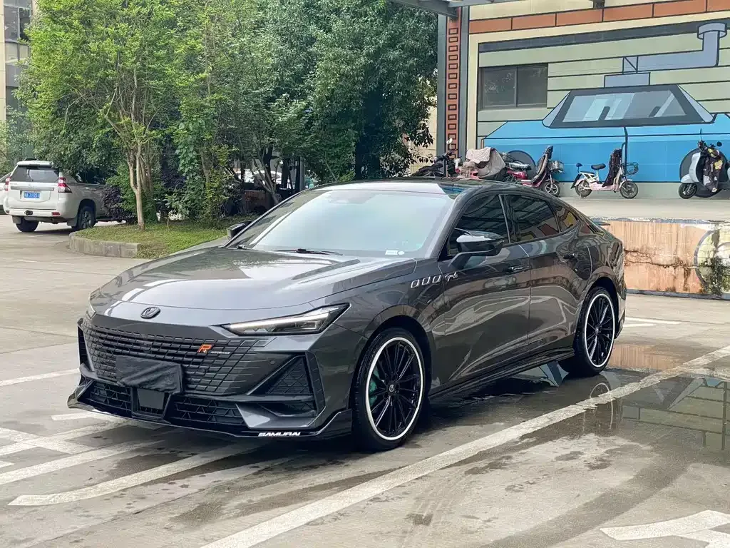 Changan UNI-V