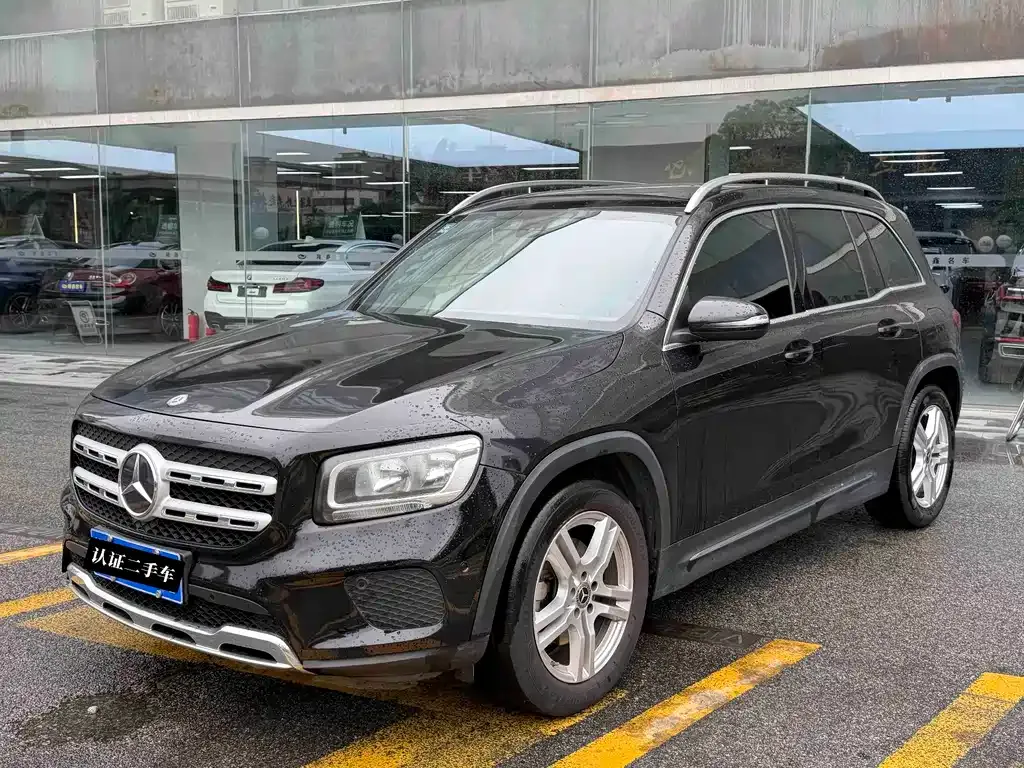 Mercedes-Benz GLB